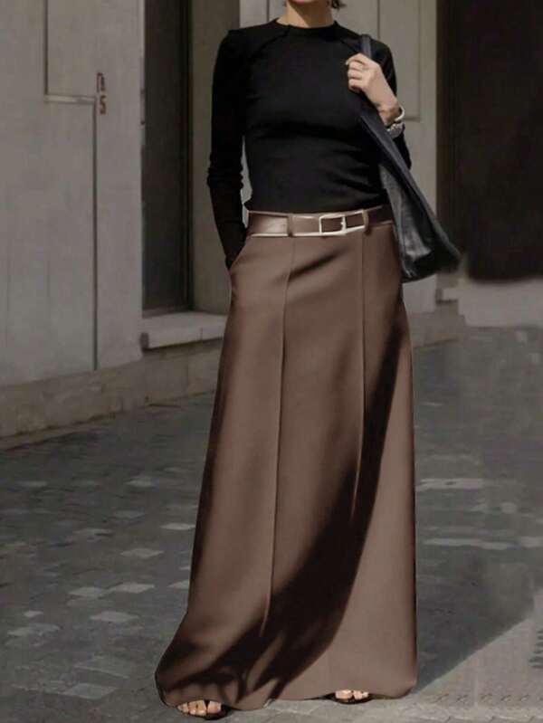 Plus Size Woven Fabric Elegant Pocketed A-Line Skirt, Suitable For Dates, Holidays