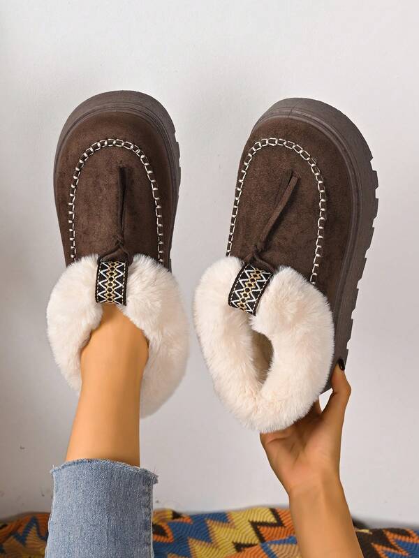 Botas de neve femininas confortáveis para o inverno, botas de cano curto com forro de lã quente, solas grossas, adequadas para aventuras ao ar livre, botas de inverno