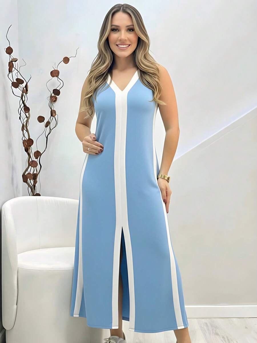 Long Knitted Dress With V-Neckline, Two-Tone Tank Top, Stripes And Slit, Comfortable And Loose - 淺藍色 - 查看 1
