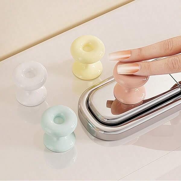 1pc Donut Shaped Toilet Flush Button, Toilet Tank Accessory, Convenient Toilet Flushing Button, Creative Nail Art Dedicated Toilet Press, Multi-Functional Long Nail Bathroom Universal Flush Assist