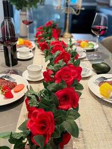 1/3 peças Trepadeira de Rosa Artificial Pendente de 95 Polegadas, Planta Artificial, Flor Artificial, Trepadeira de Rosa Sempre Verde Falsa, Planta de Rosa de Seda Falsa com Folhas Verdes, Adequada para Layout de Cenário, Decoração de Festa, Decoração de Quarto, Decoração Doméstica, Decoração de Cozinha, Decoração de Casamento, Decoração de Festa e Feriados, Decoração de Ano Novo, Acessórios de Decoração de Quarto, Decoração do Dia dos Namorados