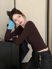 女士撞色设计修身打底圆领上衣 - 咖啡棕 - 查看 4