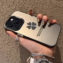 おしゃれなラッキー風モバイルフォンケース、黒の背景とシンプルな4つつリーフのクローバーのラッキーパターン、 16、15、14、13、12、11 Pro Max、XS、XRに適しています。 - 透明な黒 - チェックする 8