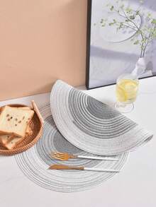 1pc/4pcs/6pcs 15-Inch Round Gradient Woven Placemats, Washable Non-Slip Heat-Resistant Tabletop Mats, Suitable For Home Dining Table Decor, Spring Outdoor Party Holiday Gifts, Christmas Decorations - Multicolor - View 3