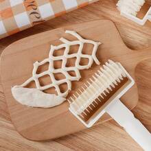 1 pieza Rueda decoradora y cortadora de pastelería, Rueda de corte de pastelería, Prensador de corteza de tarta, Rodillo cortador de masa, Rueda de pizza y cortador de pastelería, Rodillo y rueda de corte de masa de pizza multifuncional de mano para hornear, Decoradora de rueda de pastelería, Herramienta de cocina para hornear pastelería