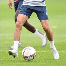 Men's Grip Soccer Socks Anti Slip Athletic Socks Non Slip Football Basketball Socks With Grip Pads2/4/6{"Size_name":"OneSize","Color_name":"6white"} - 6白色 - 查看 5