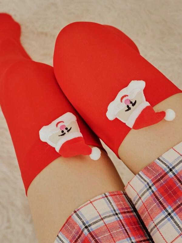 زوج من جوارب طويلة فوق الركبة بشكل دمية سانتا كلوز باللون الأحمر للنساء، مناسبة لأزياء عيد الميلاد والهدايا وحفلات التنكر