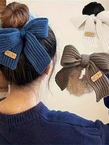 1 pezzo Fermaglio per capelli in peluche con fiocco grande - Accessorio per coda di cavallo morbido e confortevole per le donne, fermagli carini adatti per occasioni quotidiane e formali, fascia per capelli con fiocco in peluche, accessorio per capelli carino con fascia elastica, regali, viaggi, regali per donne, accessori per capelli, riempitivi per calze natalizie, riempitivi per calze natalizie per donne, regali di Natale, regali, riempitivi per calze natalizie, regali per donne, regalo, regalo di Natale, riempitivi per calze natalizie per adulti, riempitivi per calze natalizie per adulti, accessori per capelli, accessori per donne, riempitivo per calze natalizie, accessorio per capelli per la maggiore età, accessori per capelli natalizi, idee regalo per donne, riempitivi per calze natalizie per la bellezza, regali di Natale per donne