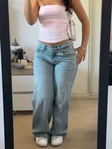 Women's Casual Straight Leg Jeans, Medium Stretch Denim Fabric