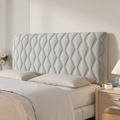 Capa de cabeceira acolchoada em veludo creme com padrão geométrico de diamante (1 peça), protetor de cabeceira em veludo cristal espesso com cobertura total, verso elástico, confortável para apoiar o corpo, design simples e elegante, textura macia e suave, durável, resistente ao encolhimento, à prova de impactos, adapta-se a diversos formatos de cabeceira, removível e lavável à máquina.