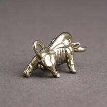 Brass Bull Bullfighting Muscle Bull Micro Carving Animal Key Chain Pendant Accessories Creative Keychain Pendant Small Ornaments - 1 PC Muscle Cow - View 5