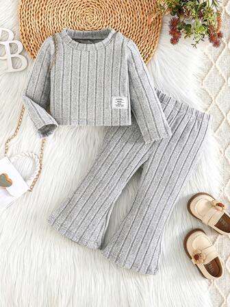 2 pezzi Set di top a maniche lunghe casual e pantaloni a zampa di moda per bambine, primavera/autunno