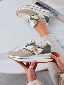 2026 女士厚底运动鞋