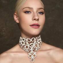 Luxury Crystal Flower Necklace - Vintage Sexy Style, Suitable For Casual Wear Or Gift