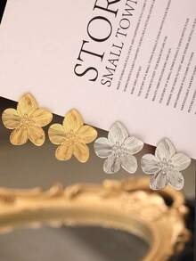 1 pereche cercei vintage din oțel inoxidabil cu motive florale, aur de 18K, cadou modern pentru femei, la modă și impermeabili - Cercei Stud - Vizualizare 7