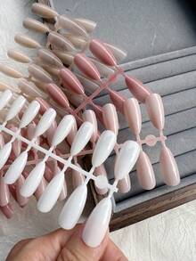 Bộ 120/240 móng giả màu nude hình hạnh nhân, phong cách tối giản thanh lịch, phù hợp cho nữ giới sử dụng hàng ngày (hình hạnh nhân dài vừa). - Nhiều màu - Xem 5