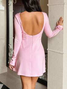 Unadoll Damen elegantes und sexy rückenfreies Kleid mit langen Ärmeln und kurzem Rock für Dates, Urlaub, Musikfestivals, Schulanfang