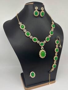 Juego de joyería con forma de rosa de 4 piezas: aretes, collar, pulsera y anillo con piedras de circonita blanca, accesorios para vestido de novia, regalo para la novia, nuevo lanzamiento en Medio Oriente, Dubái, Arabia Saudita