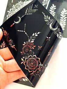 4 张月亮临时纹身模板套装 - 性感花卉图案，可用于手部、DIY 彩绘、墨水、可重复使用的 Mehndi 设计模板贴纸，适用于女性身体派对化妆 - 黑色 - 查看 5