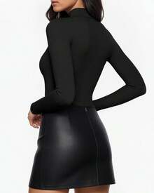 Womens Long Sleeve Body Suits Mock Turtleneck Thong Bodysuits Shirts Fall Going Out Tops Y2K 2026 - 一個黑色 - 查看 3