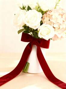 450 سم/177 بوصة شريط قماش مخمل أحمر داكن فاخر - شريط هدايا أحمر ناعم وأملس، أحمر داكن أنيق مناسب لعيد الميلاد والزفاف وعيد الحب - قماش فاخر ومتين، مناسب لأعمال الحرف اليدوية وديكورات الحفلات والمناسبات والهدايا - لون أحمر داكن غني، ملمس ناعم، مناسب لتغليف الهدايا والإكسسوارات اليدوية وشرائط تغليف الهدايا والأعمال اليدوية - متعدد الألوان - مشاهدة 5