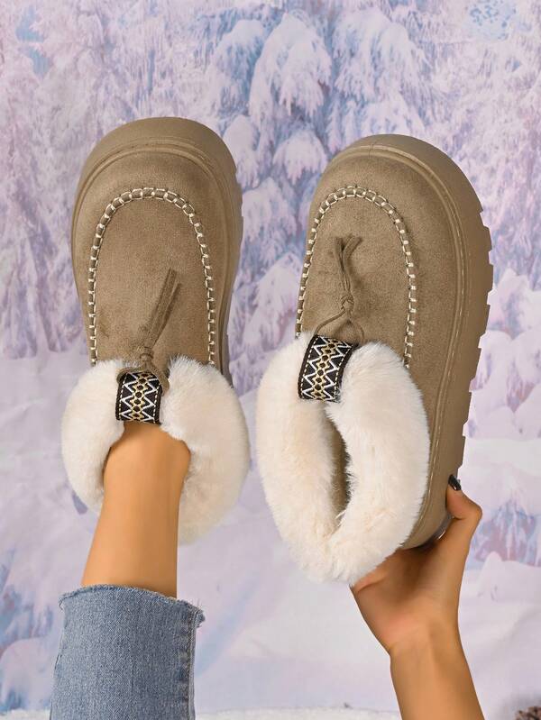 Botas de neve femininas confortáveis para o inverno, botas de cano curto com forro de lã quente, solas grossas, adequadas para aventuras ao ar livre, botas de inverno