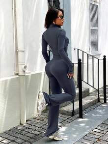 女款秋冬純色立領拉鍊長袖夾克與高腰提臀收腹喇叭褲兩件套優雅套裝 - 灰色 - 查看 2