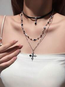 1 Set Sexy Chic Heart & Cross Pendant Necklace, Multi-Layer Chain Choker Necklace, Ideal Jewelry Gift For Women, Suitable For Daily Wear