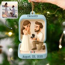 Premier ornement de Noël fiancé : figurine photo de proposition personnalisée, souvenir en acrylique. Idée si vous cherchez un cadeau d'anniversaire, un cadeau de pendaison de crémaillère, un cadeau de fête, un cadeau pour la fête des mères/des pères/Noël pour votre famille ou vos amis.
