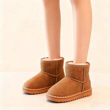 1 par de botas de invierno de unicolor para niños, zapatos para niñas, botas de nieve planas y antideslizantes con forro esponjoso, cómodas y de moda para uso diario y actividades al aire libre ( se recomienda pedir una talla talla grande grande)  1 par de botas de nieve para niños, de suela suave, ligeras, cómodas y cálidas, de PU impermeable, para uso casual y deportivo tanto en interiores como en exteriores   Botas de nieve para niños, nuevas para el invierno, con parte superior impermeable y botines acolchados de algodón cálido para bebés y niños pequeños - Marrón - Ver 4