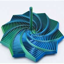 扩展感官减压星形3D打印新奇陀螺仪。八角形手柄带有装饰设计，可作为缓解压力的有趣成人新年礼物。趣味设计，八角形造型，精工制造。