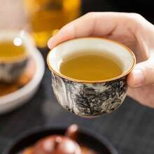 1 件汝窑墨山水裂纹釉茶杯，陶瓷茶具功夫茶杯，容量 65 毫升