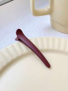 1pc Fashionable Solid Color Frosted Duckbill Clip Simple And Elegant Portable And Durable Side Hair Clip Organizing Broken Hair And Fixing Hairstyles Versatile For Traveling For Girls,Stocking Stuffers,Stocking Fillers,Stocking Stuffers For Women,Stocking Fillers Women,Christmas Gifts,Gifts,Christmas Stocking Fillers,Gifts For Women,Gift,Christmas Gift,Stocking Stuffers For Adults,Stocking Fillers For Adult,Hair Stuff,Women's Accessories,Stocking Stuffer,Coming-Of-Age Hair Accessory,Christmas Hair Accessories,Gift Ideas For Women,Beauty Stocking Fillers,Christmas Gifts For Women