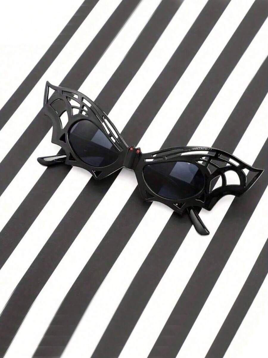 1pc Unique Bat-Shaped Masquerade Glasses, Halloween Party Prop, Photography Prop, Party Decor, Novelty Halloween Best Gift - Black - View 1