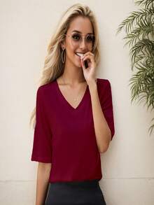 QUEENTI Women's Summer Tops Semi-Long Sleeve V-Neck Line T-Shirt - Màu Đỏ Sâu - Xem 4