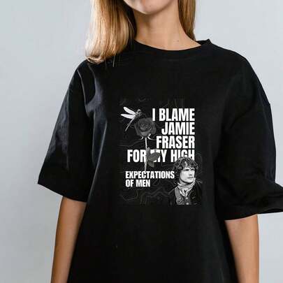 Diseño divertido con frase de Jamie Fer: arte digital personalizable de Outlander para camisetas, tazas y más. Perna84220G C-AmiS-eta de aL-Godón de corte hoL-Gado de 220 g, uniS-ex máxima comodidad, apta para todo tipo de perS-onas, ya sean mujeres o hombres. Tejido duradero de alta C-Alidad, apto para todas las costuR-AS, suave al tacto, pero duradero. Tops transpirables para mujer. Conjuntos de otoño para mujer, vaC-Aciones, disfraces de Halloween para mujer