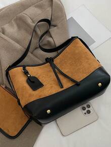 2025 Nuova borsa vintage opaca, borsa a spalla/sotto braccio da pendolare alla moda, borsa a tracolla di grande capacità