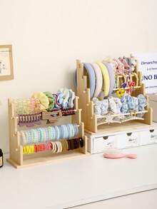 1 件装优雅多层木质首饰收纳架，方便收纳发夹、发圈、项链、手链和吊坠，专为女性和女孩的配饰而设计，是节日家居装饰和送礼的理想之选。