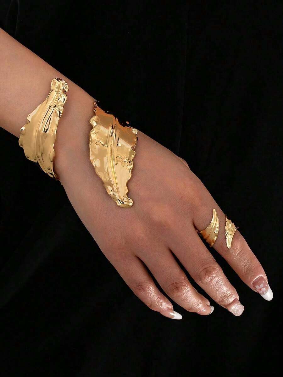 1 Set Exaggerated Luxury Textured Asymmetric Heavy Metal Leaf Bracelet And Ring Jewelry Set Fashionable Elegant Accessories For Women Daily Wear - Vàng - Xem 1
