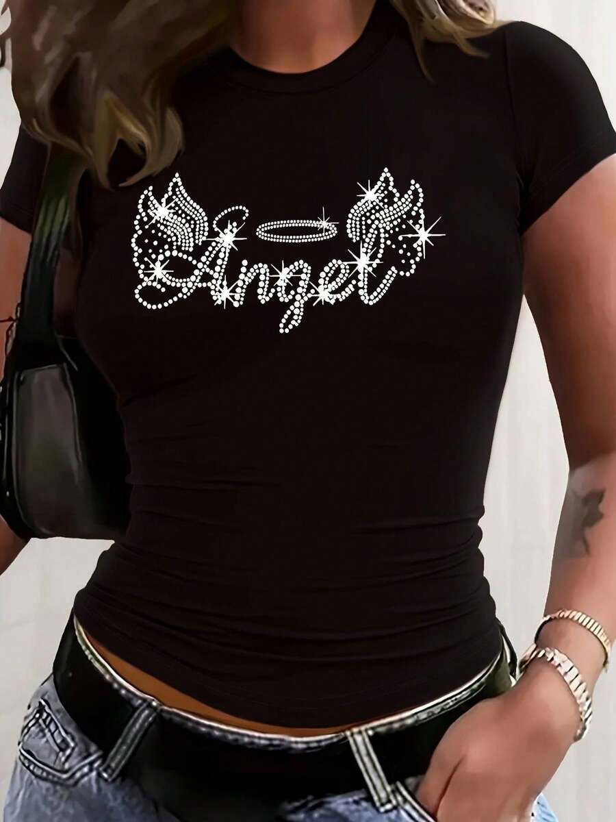 Camiseta de Manga Corta Ajustada para Mujer con Estampado de Alas y Letras de Ángel Y2K - Cuello Redondo , Casual para Primavera/Verano, Lavable a Máquina, Tops Bonitos de Manga Corta, Diseño Angelical, Ajuste Cómodo