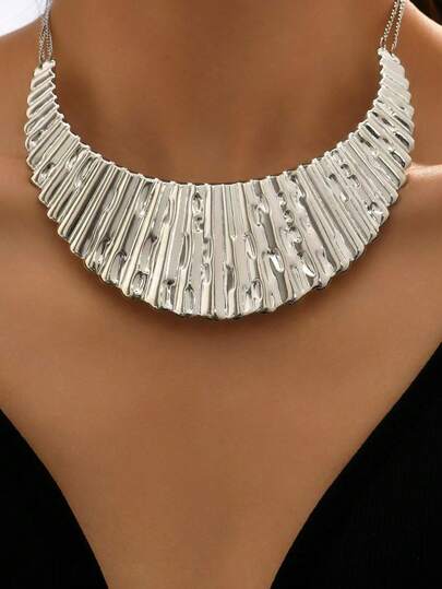 1 pieza Collar de metal con textura martillada exagerada y sobredimensionada, collar de estilo de metal personalizado de moda, collar de joyería para vestido de fiesta/formal