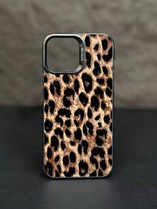 Cheetah, Leopard Print 1pc Fashionable Leopard Print Phone Case, Minimalist Design New Hot-Selling Delicate Apple Phone Protective Cover, A Simple And Unique Fashion Accessory For Men And Women, Compatible With Apple 16 15 14 13 12 11 Plus Pro Max. This Is The Best Gift For Friends, Family And Colleagues.