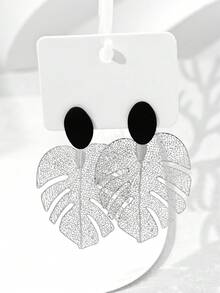 1 Pair Vintage Fashionable Versatile Leaf Hollow Metal Earrings, Suitable For Daily Wear - Silver - View 6
