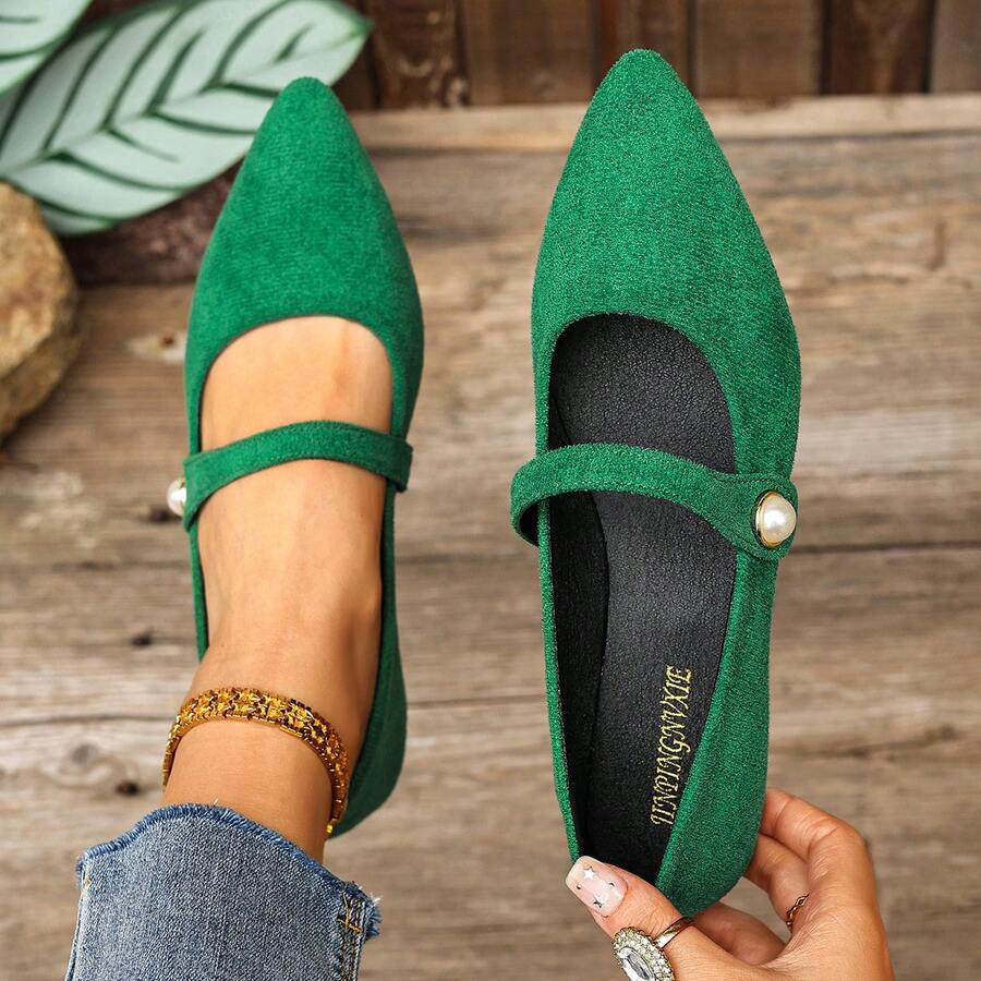 新款秋季女士套脚鞋，绒面尖头套脚百搭工作乐福鞋