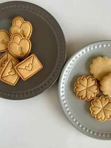 Moule à biscuits en forme d'enveloppe avec pétales en forme de cœur de dessin animé, moule à estamper de biscuits mignons, décoration de gâteau de la Saint-Valentin DIY - moule - Voir 2