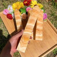 1pc Natural Yellow Calcite Crystal Tower - Elegant Obelisk Point With Golden-Yellow To White Marbling, Polished Smooth Facets For Home Office Decor, Meditation Altar, St. Patrick's Day Easter Mardi Gras Decoration, Spiritual Stone Gift