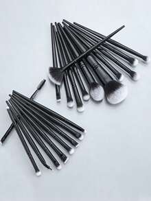 Juego de 21 piezas de herramientas de belleza YISE, que incluye 20 pinceles de maquillaje facial + 1 cepillo negro para loción corporal/autobronceador. Estas herramientas de maquillaje de fibra suave son adecuadas para base, contorno, rubor, polvo, sombra de ojos, corrector, iluminador y difuminado. Fácil de transportar, es un juego amigable para viajes y un regalo ideal para mujeres y niñas.