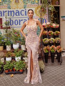 Faeriesty Đầm dạ hội đuôi cá thanh lịch với họa tiết hoa 3D thêu, đính sequin và hạt cườm – kiểu dáng đuôi cá xẻ tà bên hông, thích hợp cho đám cưới, tiệc cô dâu, dạ hội và các sự kiện thảm đỏ. - Màu Hồng baby - Xem 7