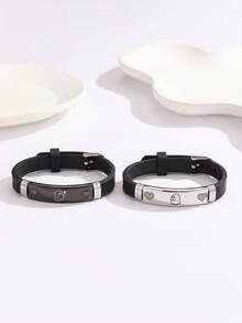 2pcs/Set Luminous Couple/Friendship Silicone Bracelet Set With Glow-In-The-Dark Double Heart & Finger Heart Pattern, Casual Accessory Suitable For Daily Wear And Holiday Gift