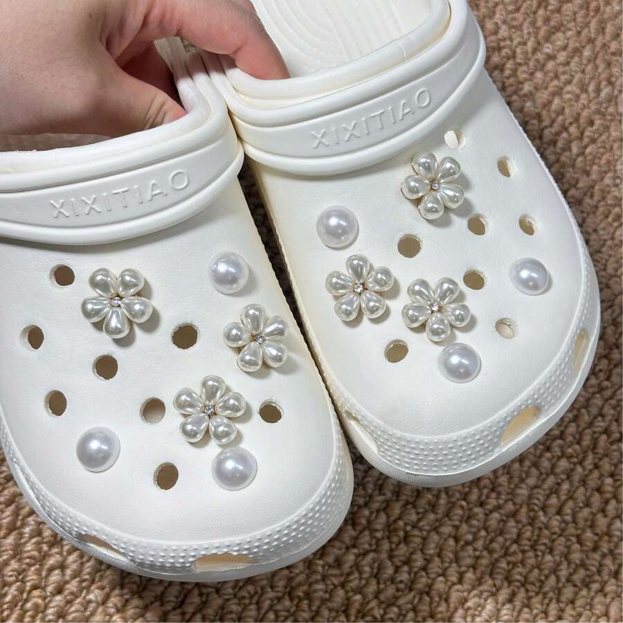 12 件 DIY 可拆卸时尚优雅仿珍珠花鞋饰，多用途装饰纽扣，适用于沙滩凉鞋、平底鞋、运动鞋、鞋带，节日礼物 - 白色4 - 查看 1